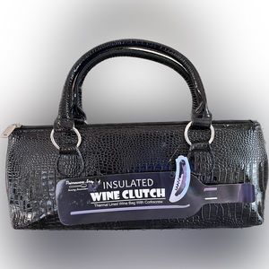 Insulated wine clutch